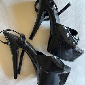 Well Worn Pleasers